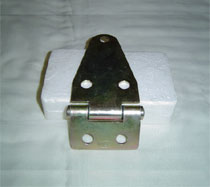 Mahindras - Hinge Hood